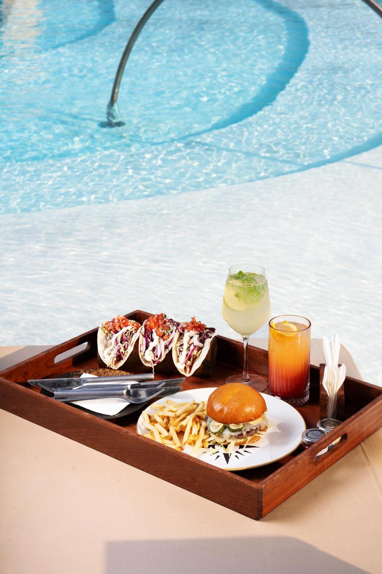 Terra Solis Dubai Exterior photo